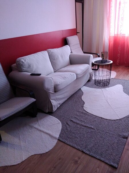 Mc Donald's Colentina, Str. Rascoala,